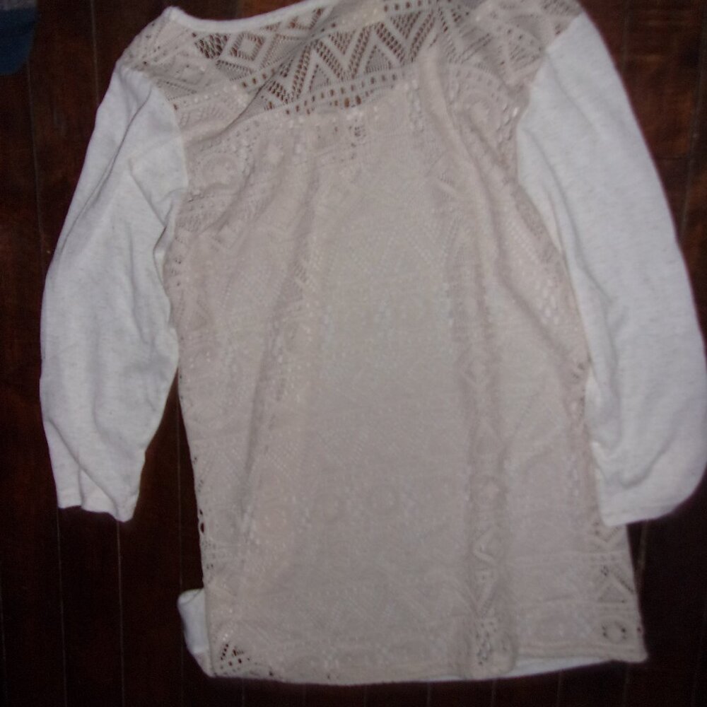 daytrip size medium womens tee shirt cream gold  shirt casual dress lace - Picture 4 of 4